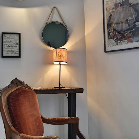 Apartment Surprenantes- Jules Verne